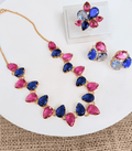 KIT COLAR BRINCO E ANEL LUCIANA TOSN DE INVERNO Cor:SAFIRA COM PINK