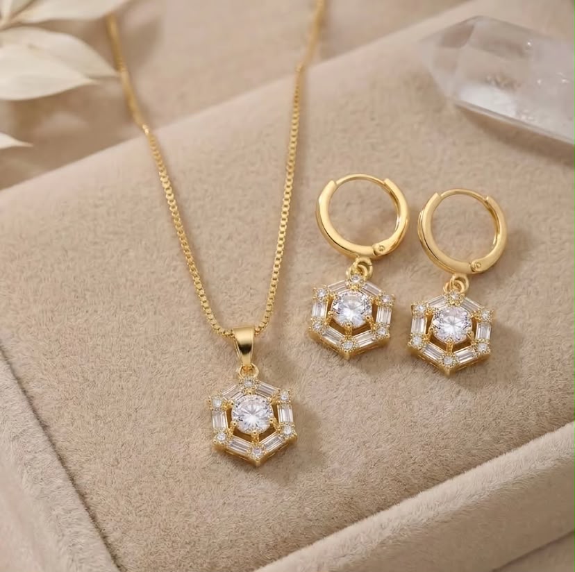 KIT COLAR E BRINCO ARGOLINHA DE ZIRCÔNIA CRISTAL HELOISE BANHO DOURADO