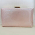 Clutch Rosa Claro de Brilho Detalhe Dourado