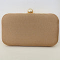 Clutch de Pano Marrom com Detalhe Dourado