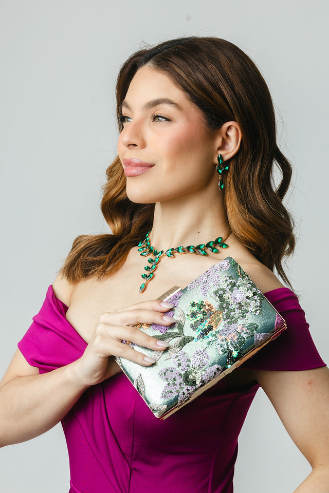 Kit Clutch Bordada, Brinco e Colar de Pedraria Esmeralda Maria Vilma Dourado