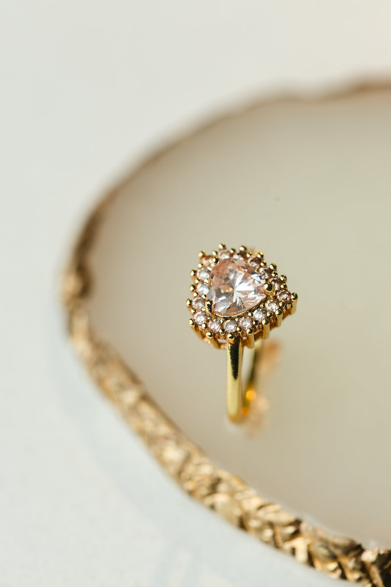 Anel Solitário Coração de Zircônia Cristal Cravejado Dourado Tamanho:22