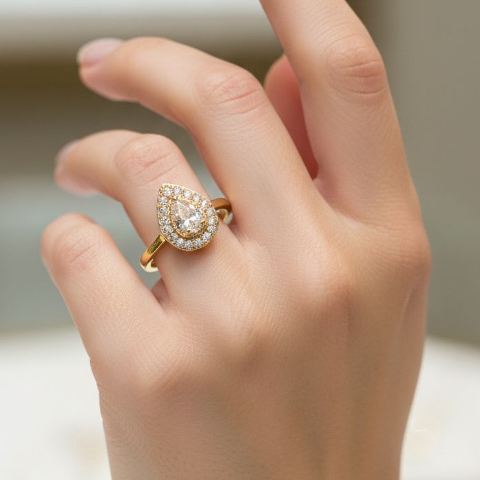 Anel Solitário Gota de Zircônia Cristal | Dourado Tamanho:21