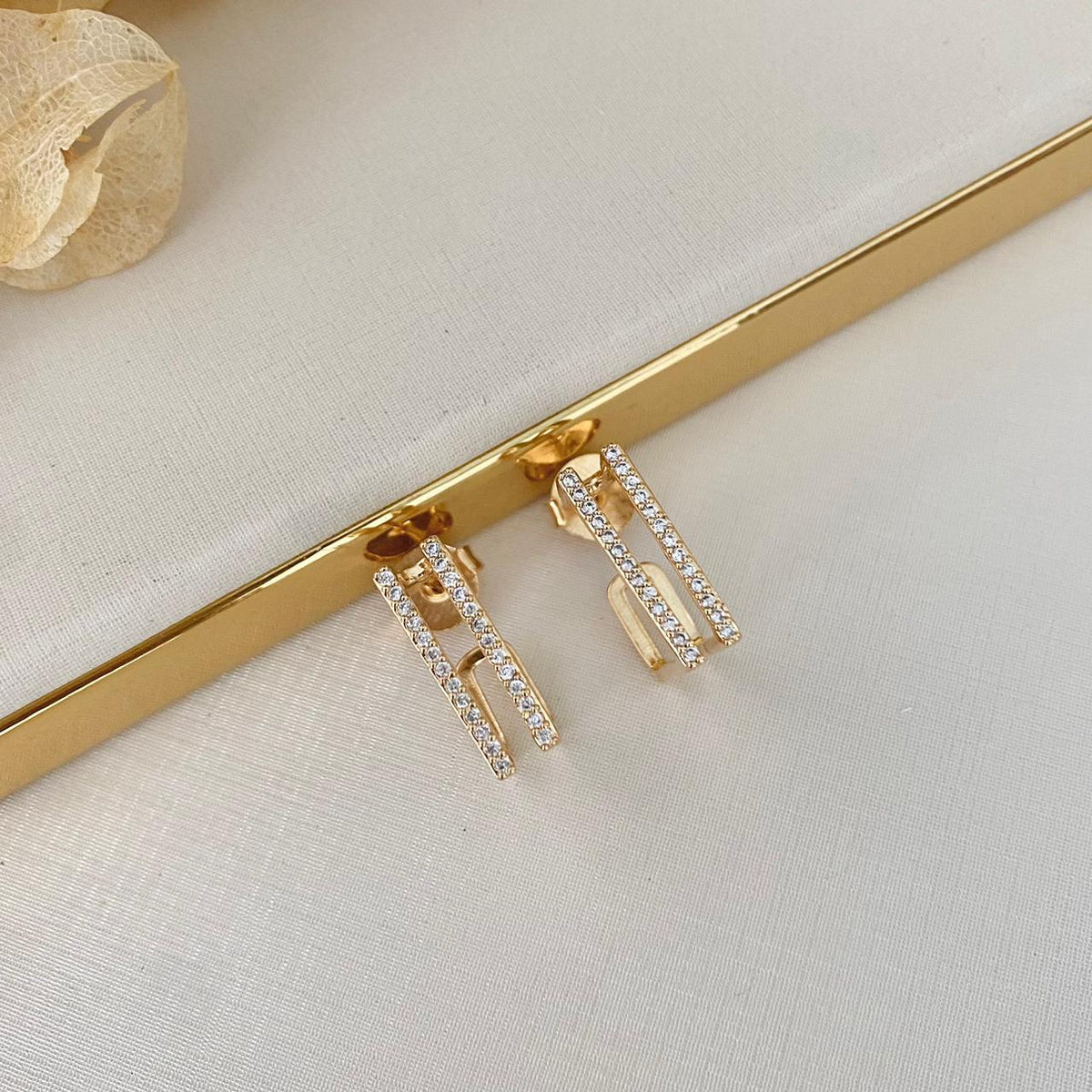 Argola Dupla de Zircônia Condessa Dourado