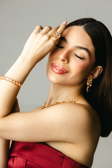 Bracelete Gotinha Alice de Zircônia Nude Dourado Ajustável