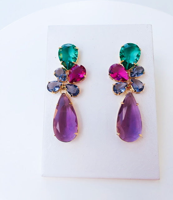 Brinco de Zircônia Isaura Lilas com Rosa Fucsia Dourado