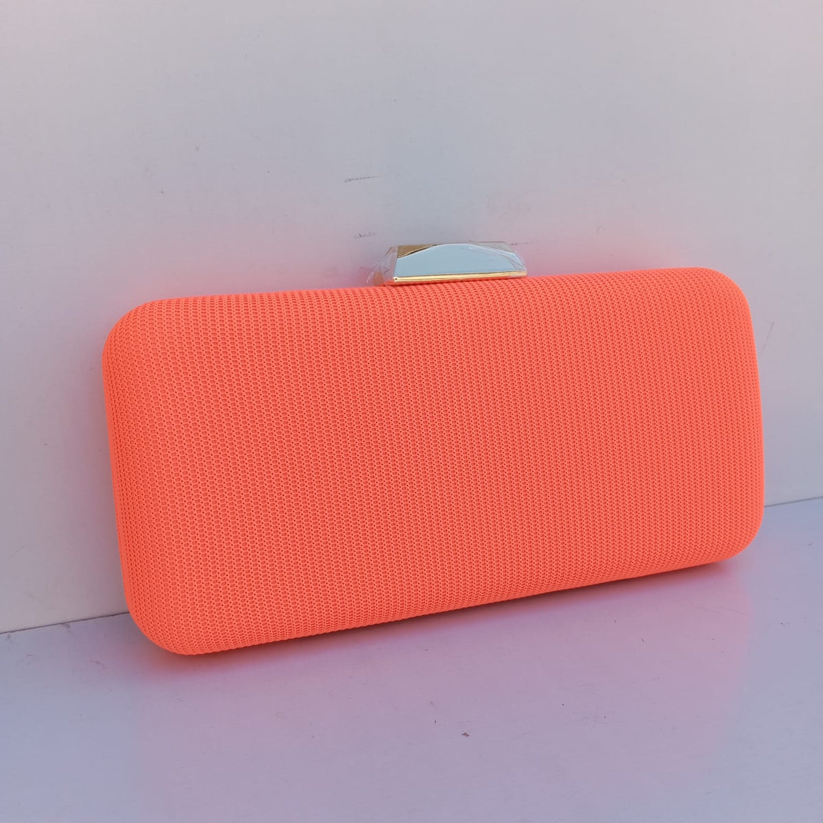 Clutch Laranja Neon
