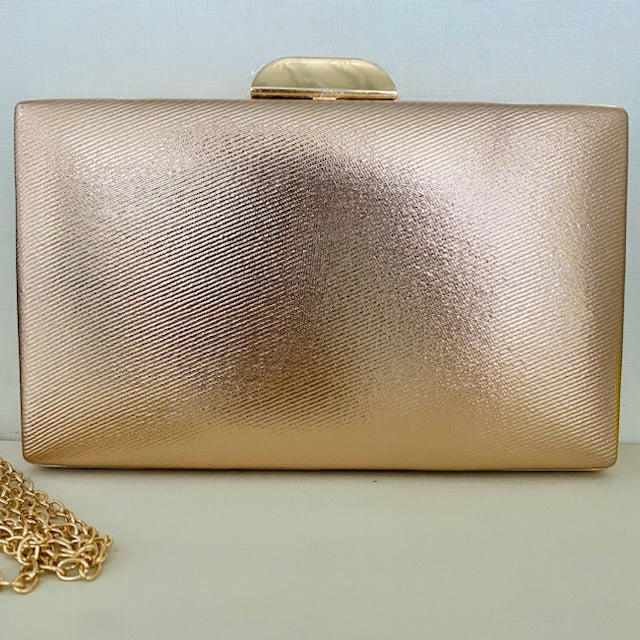 Clutch Metalizada Dourado