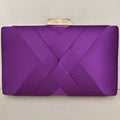 Clutch Roxa Trancada