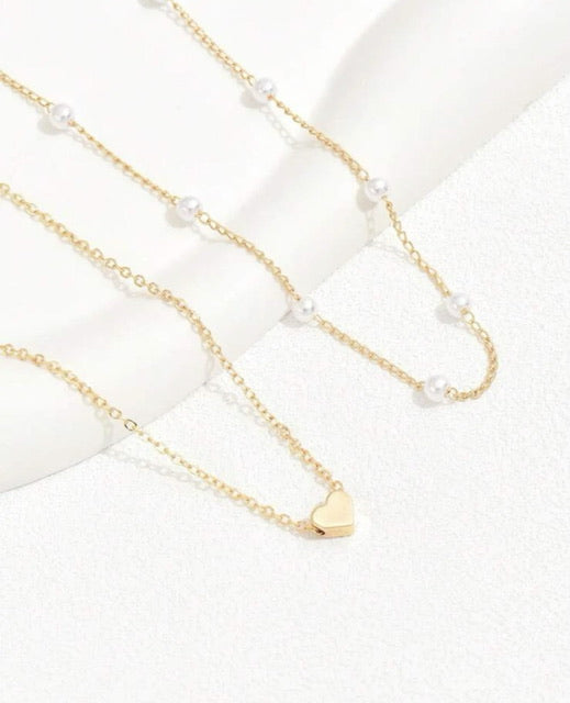 Colar 2 em 1 Pérolas com Coração Banho de Ouro