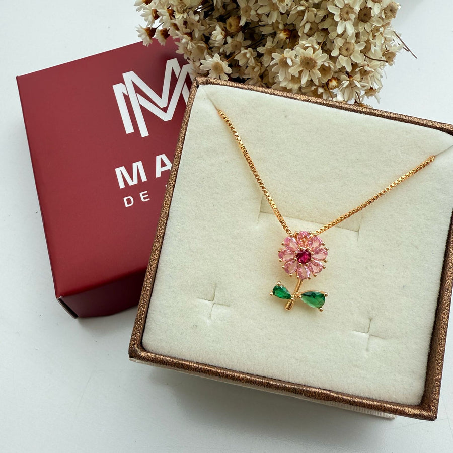 Colar Flor de Zircônia Rosa