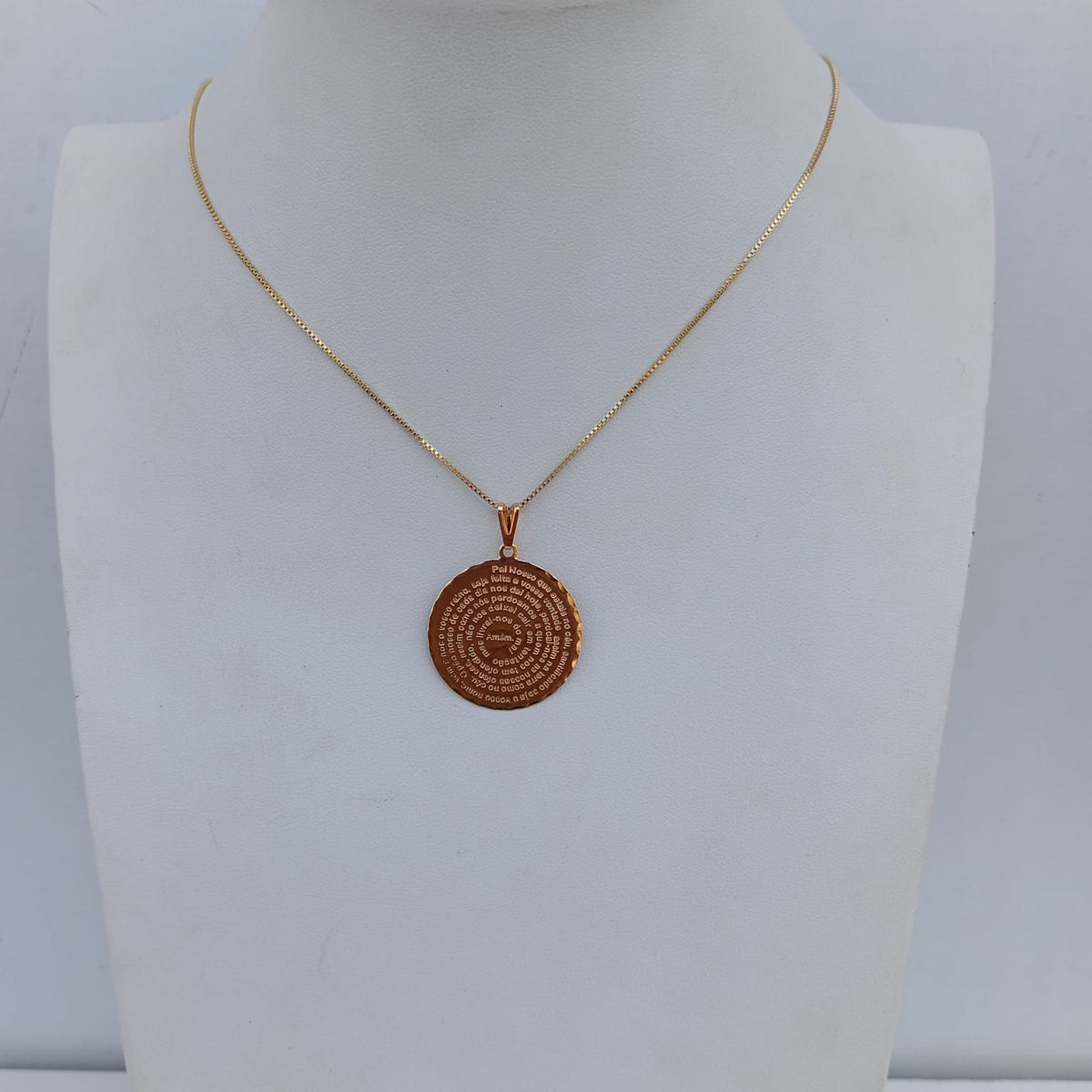 Colar Oração Pai Nosso Dourado