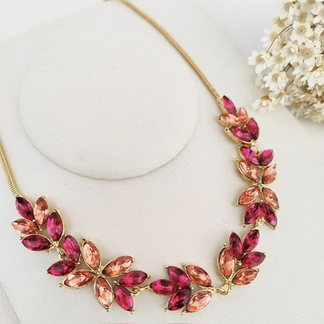 Colar Saigon de Pedraria Rose com Pink