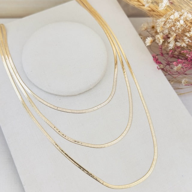 Colar Triplo Fita Dourado