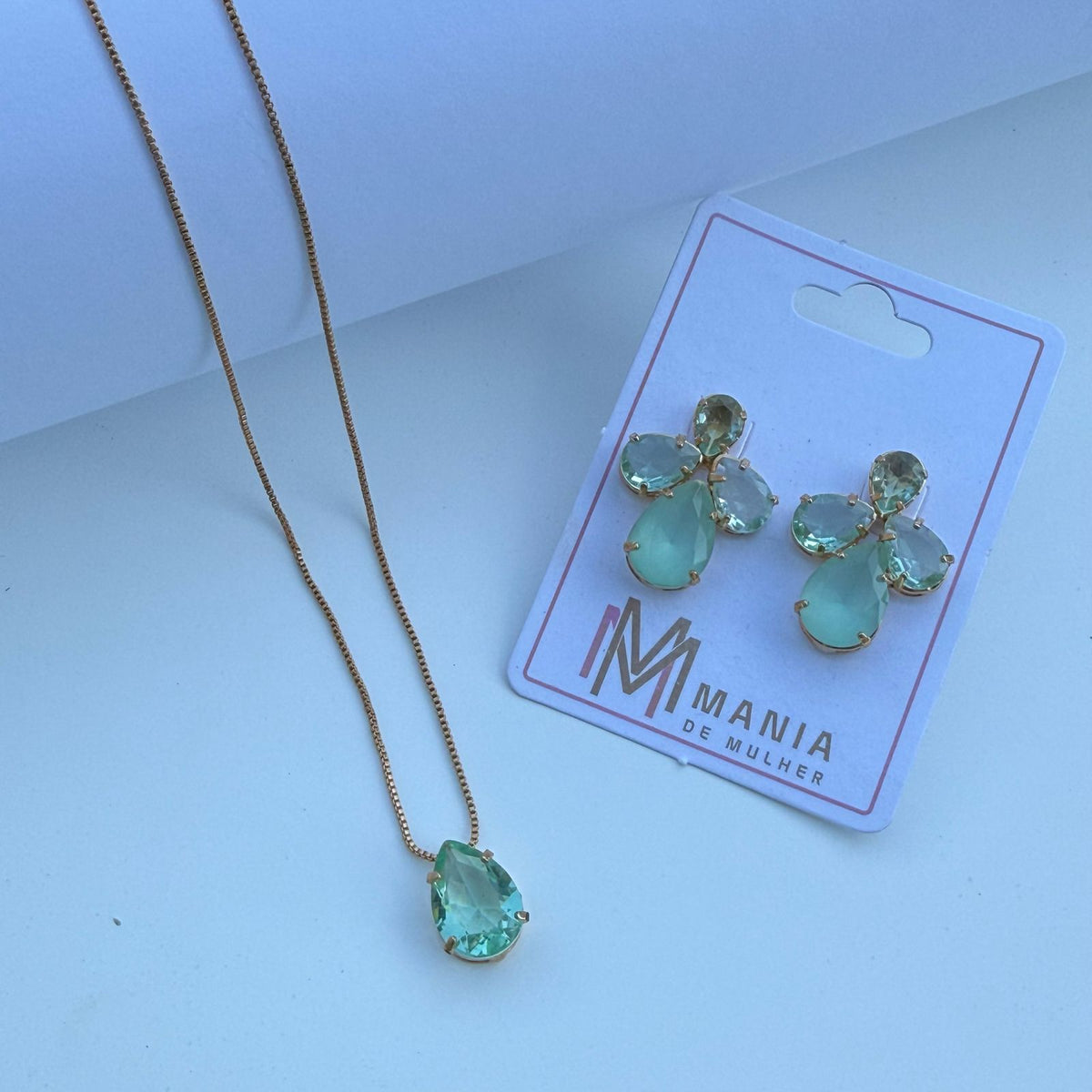 Conjunto de Colar de Gota e Brinco de Zircônia Menta