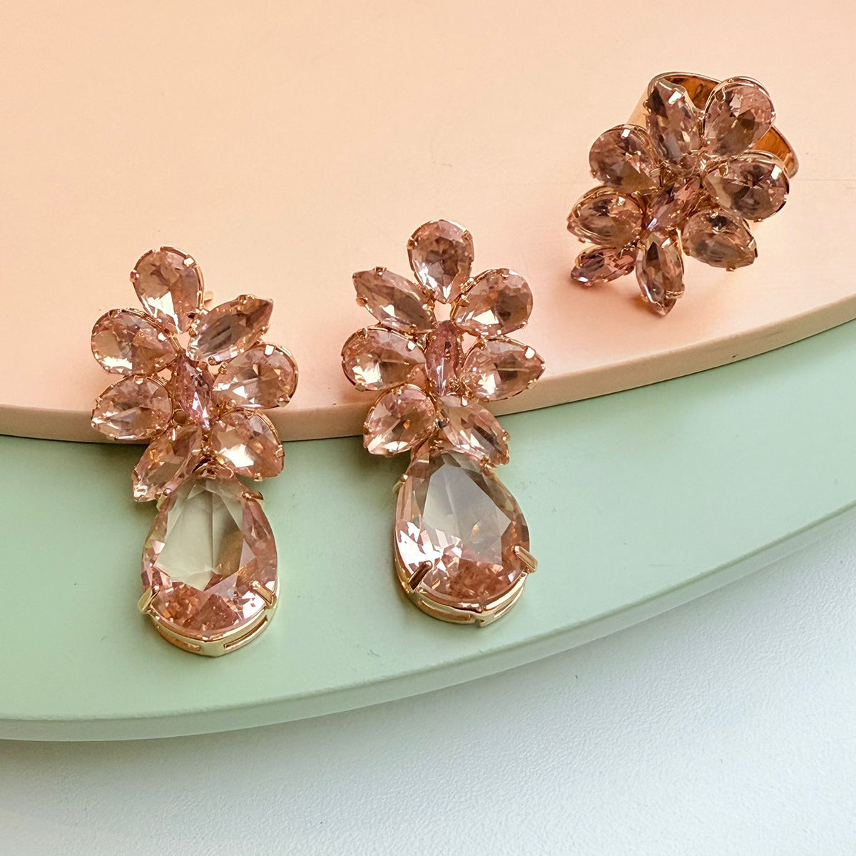 Kit Anel com Brinco de Zircônia Nude Dourado - Sotto