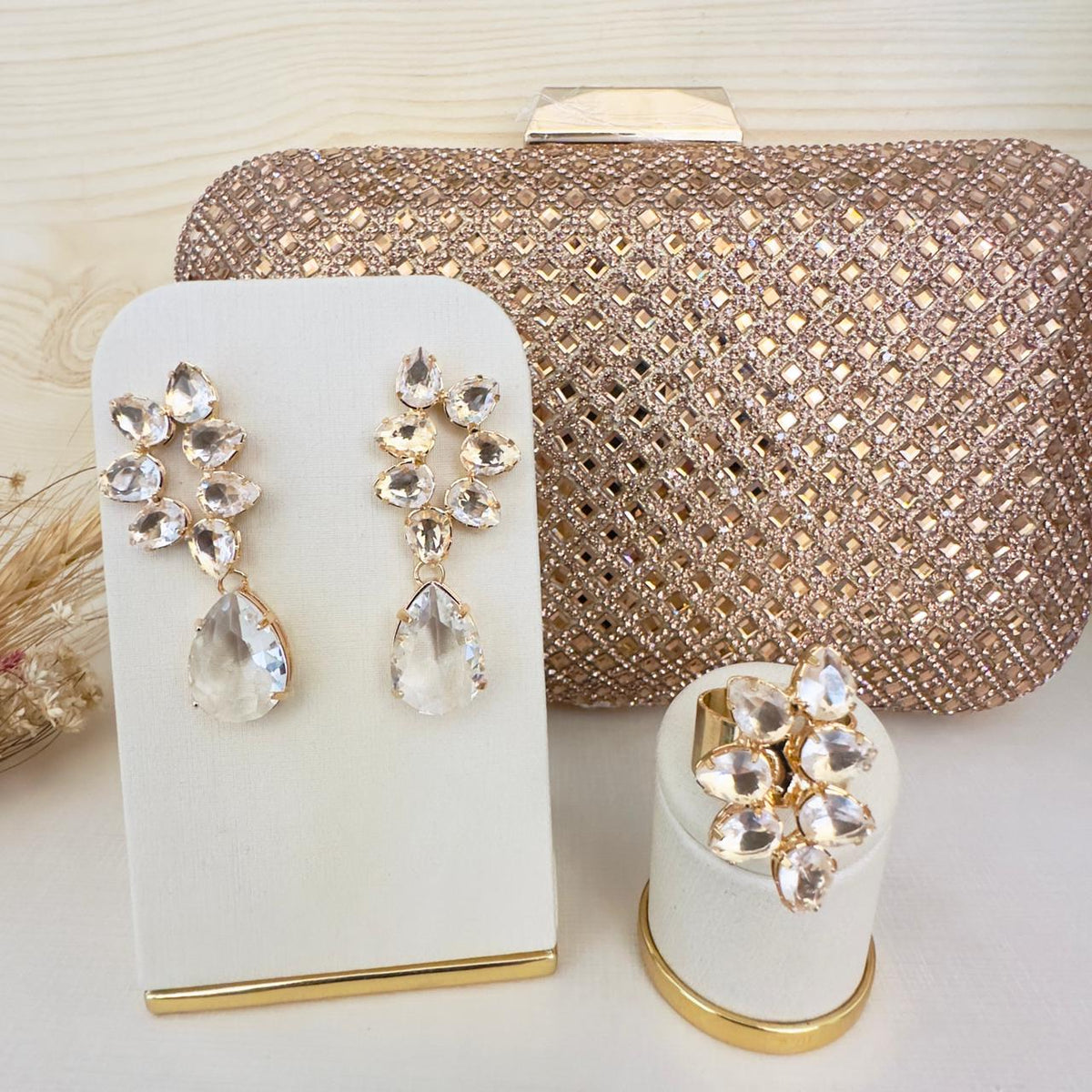 Kit Clutch Brilhosa, Brinco e Anel Regulável Wall deZircônia Cristal Dourado