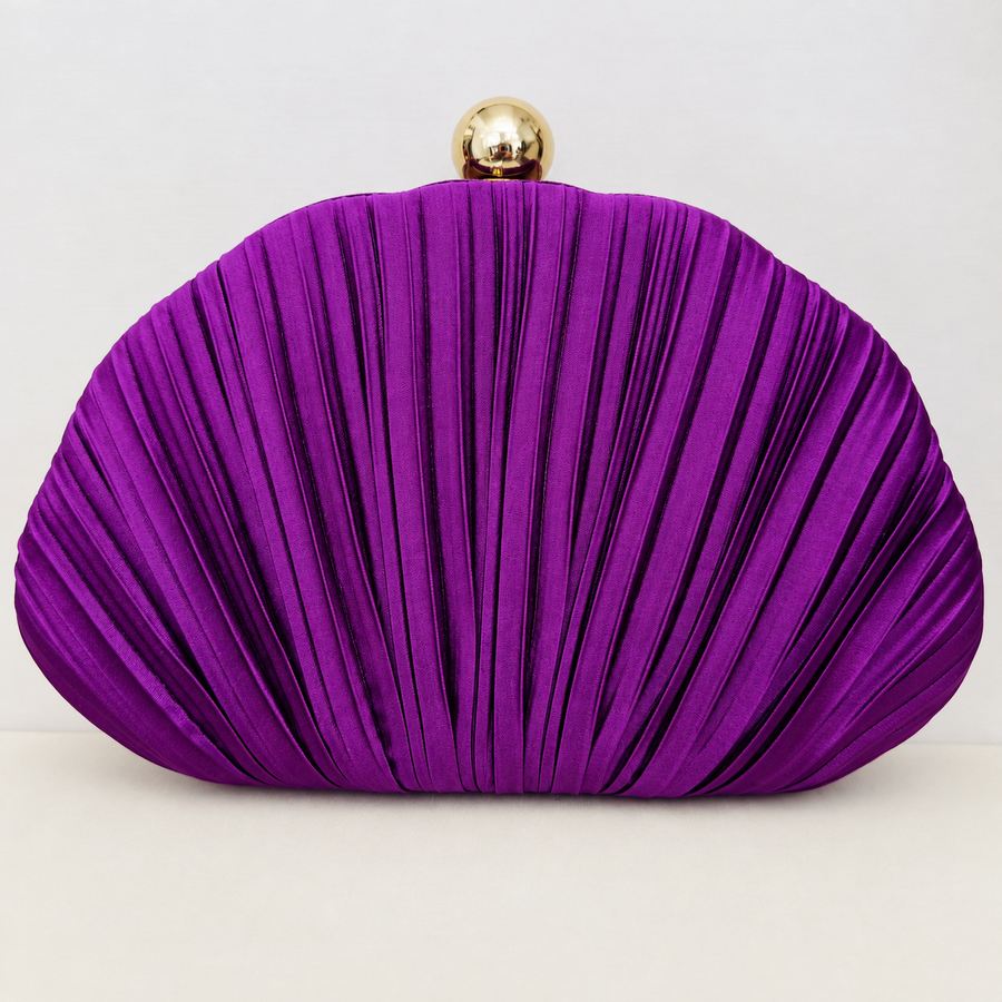 Clutch Plissada Roxo com Detalhe Dourado