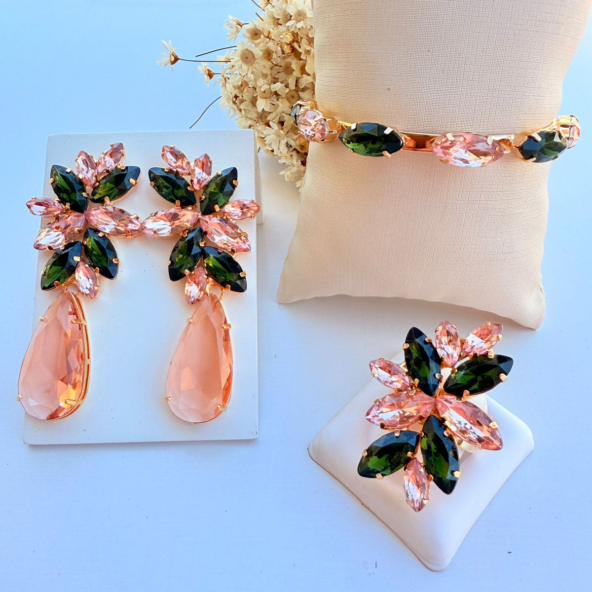 Kit Brinco Bracelete e Anel Regulavel Londres Verde Oliva Com Nude
