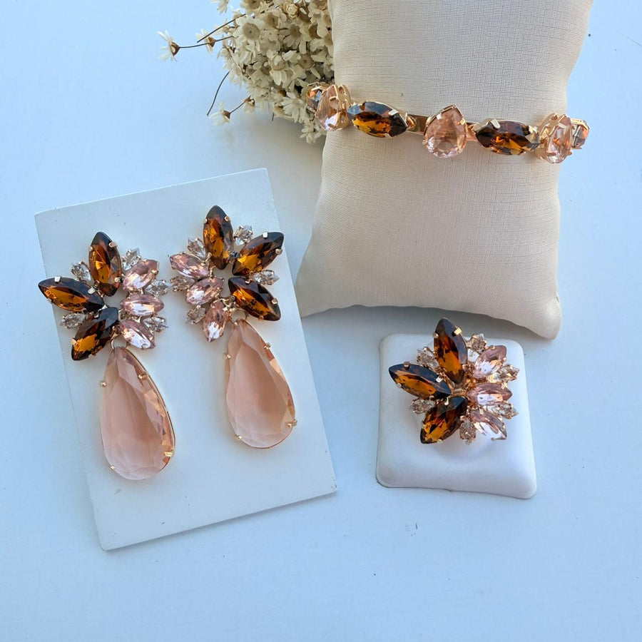 Kit 3 Peças Brinco, Bracelete e Anel Regulável Vanessa Tons De Marrom Dourado