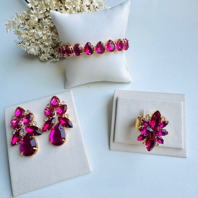Kit 3 Peças Anel Regulável, Bracelete e Brinco Kelly Fucsia com Pink Dourado