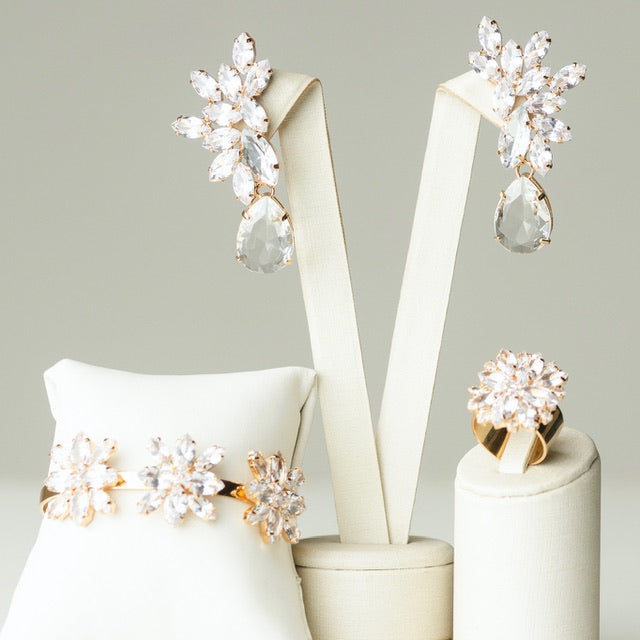 Kit Brinco, Anel Regulavel e Bracelete Diane Cristal De Zircônia Banho Dourado