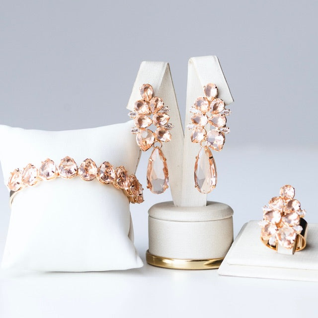 Kit Brinco, Anel Regulavel e Bracelete Lunna de Zirconia Nude Dourado