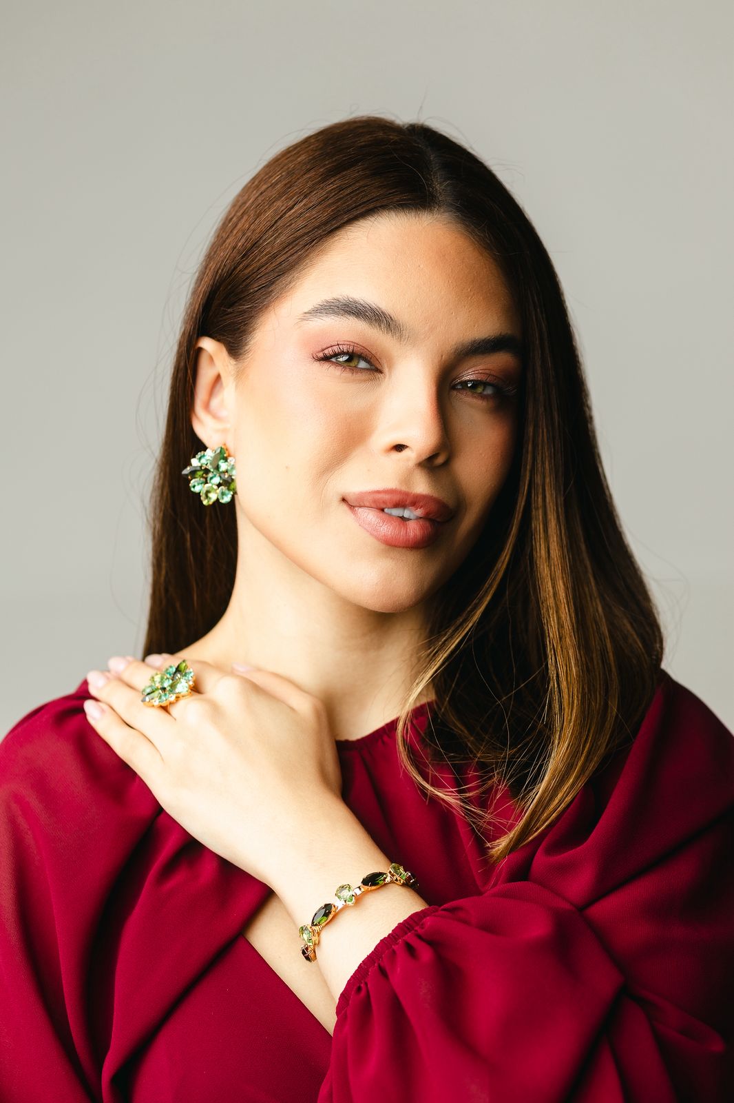 Kit Brinco, Anel Regulável e Bracelete Manhattan de Zircônia Tons de Verde Banho Dourado