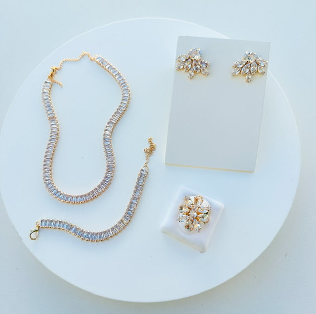 Kit Brinco, Choker, Anel e Pulseira cristal SUZANA de zircônia