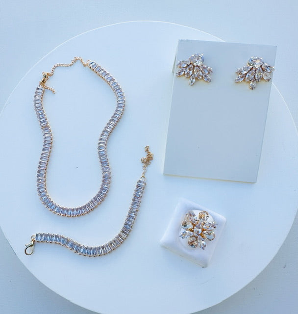 Kit Brinco, Choker, Anel e Pulseira cristal SUZANA de zircônia
