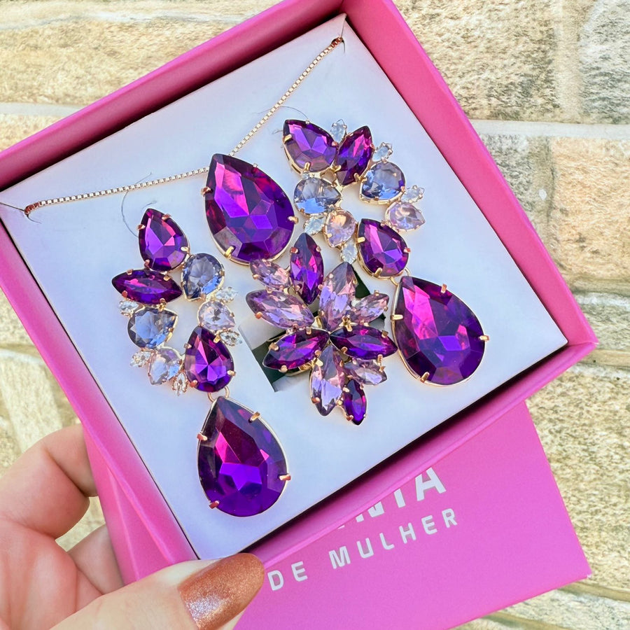 Kit Brinco, Colar e Anel Regulável Jorgina Tons De Roxo Dourado