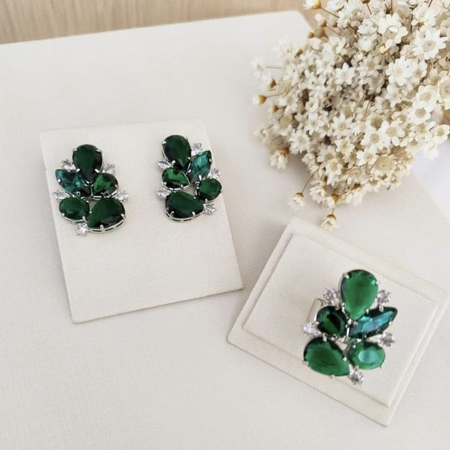 Kit Brinco e Anel Regulável de Zircônia Verde Esmeralda Aline Prata