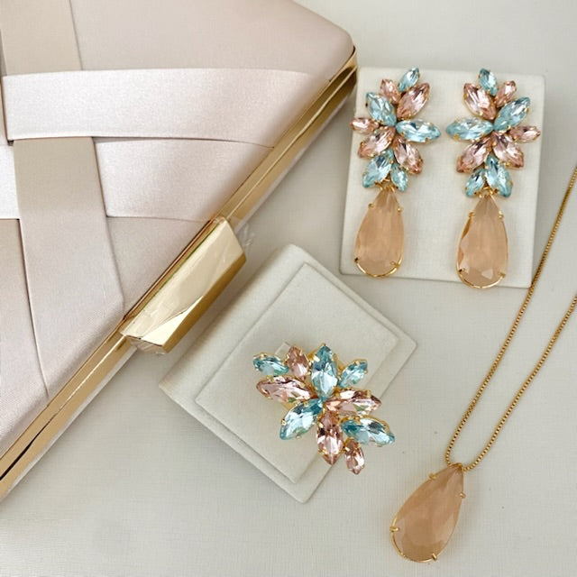 Kit Clutch, Brinco, Colar e Anel Regulável Londres Nude com Azul Dourado