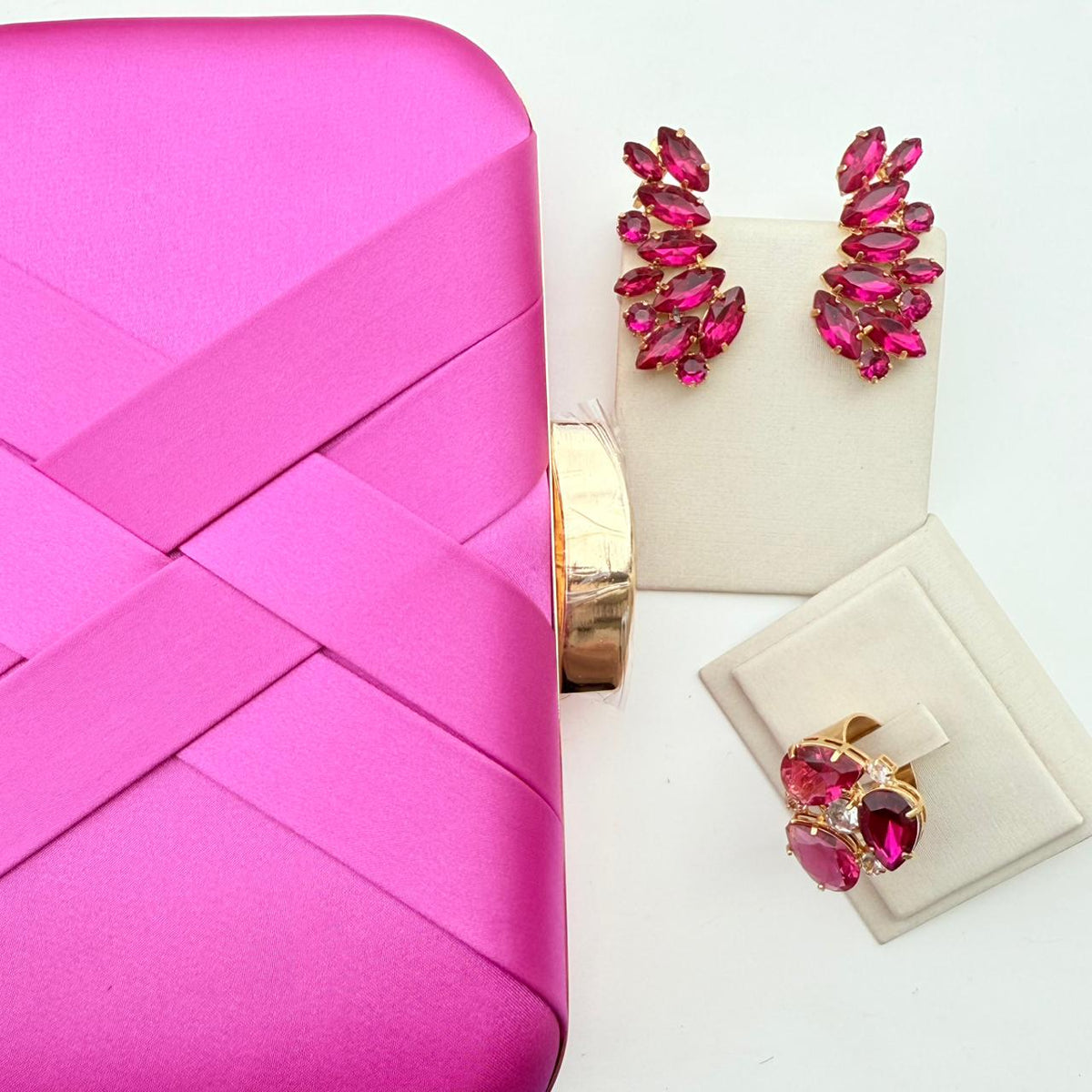 Kit Clutch, Anel Regulável e Ear Curf Taua Pink