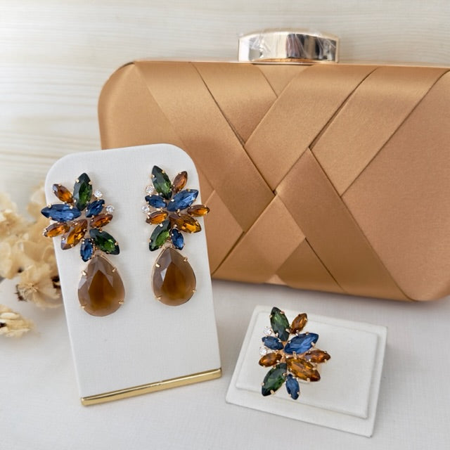 Kit Clutch, Brinco e Anel Regulável Scarlat de Pedraria Tons de Inverno Dourado