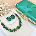 Kit Clutch, Brinco e Colar Jessy Pedraria Esmeralda Dourado