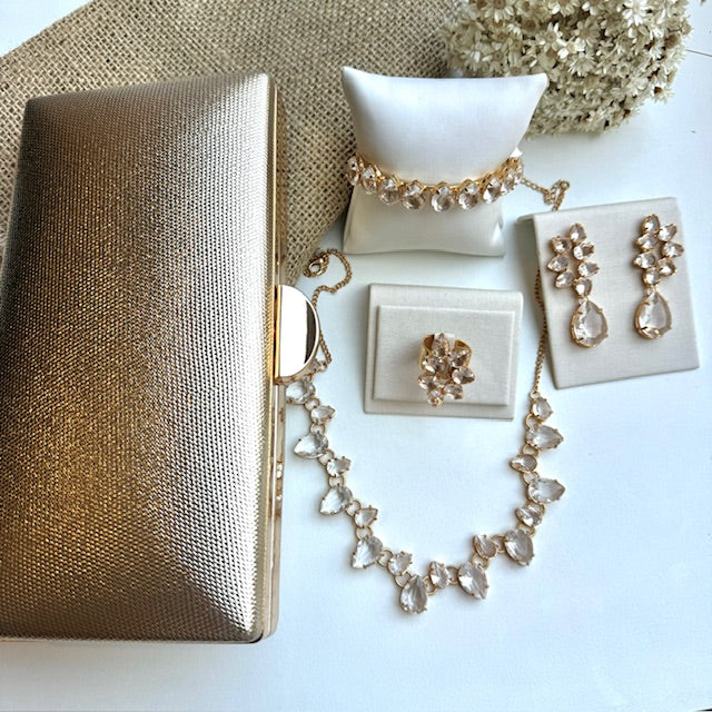 KIT COLAR, BRINCO, ANEL REGULÁVEL, Clutch e BRACELETE CRISTAL DE ZIRCÔNIA MIRIAM