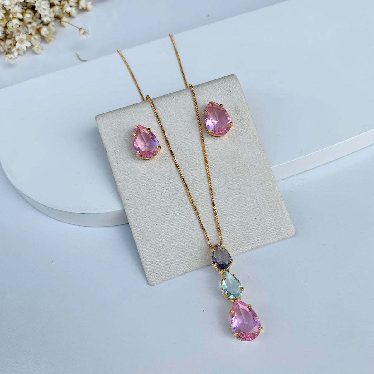 Kit Colar e Brinco de Zircônia Deinha Collor Dourado