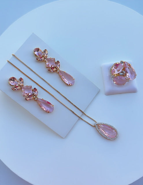 Kit Colar, Brinco e Anel Rosa Hard