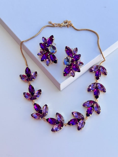 Kit Colar de Navete e Brinco Meia Lua em Tons de Roxo