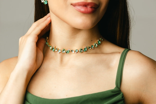KIT COLAR E BRINCO WEST VILLAGE TONS VERDE MENTA EM ZIRCÔNIA DOURADO