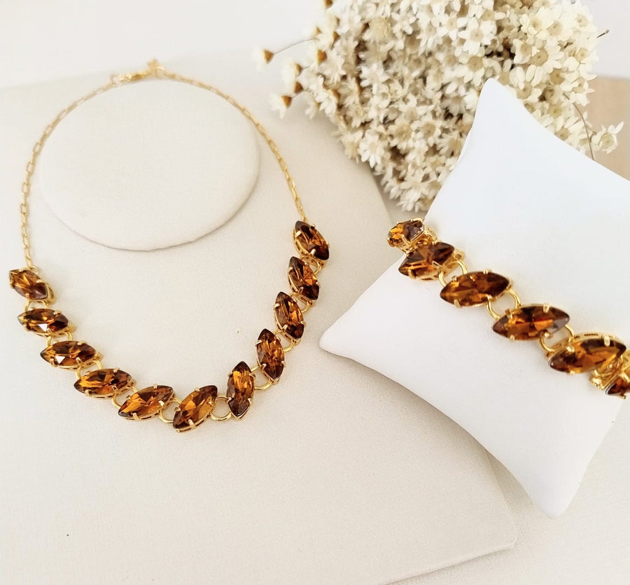Kit Colar, Pulseira e Brinco Marrom Márcia ( Mocha Mousse)