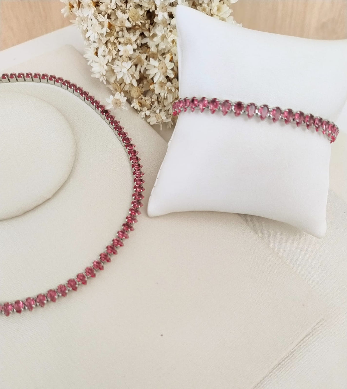 Kit de Riviera e Pulseira Navete Pink com Fúcsia Banho:Dourado