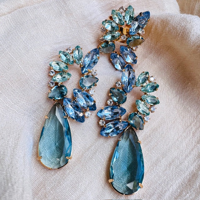 Kit Elegância Brinco e Anel Regulável Tons de Azul Serenety Amanda Dourado