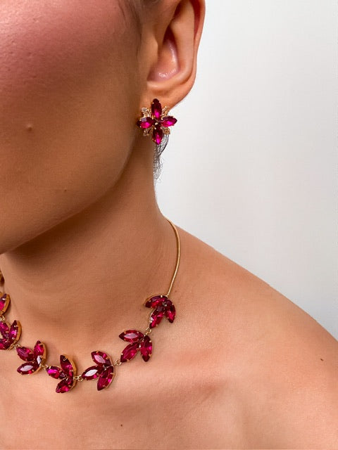 Kit Presilha, Colar, Brinco, Anel Regulável e Bracelete Pink com Fúscia Lilly