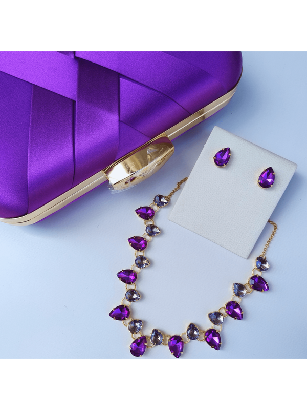 KIT COLAR BRINCO E CLUTCH MIRIAN- TONS DE ROXO Cor:TONS DE ROXO