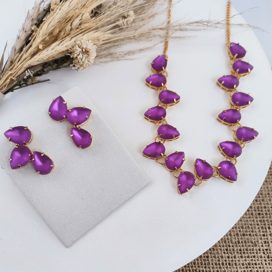 KIT BRINCO E COLAR MEIRY Cor:Roxo