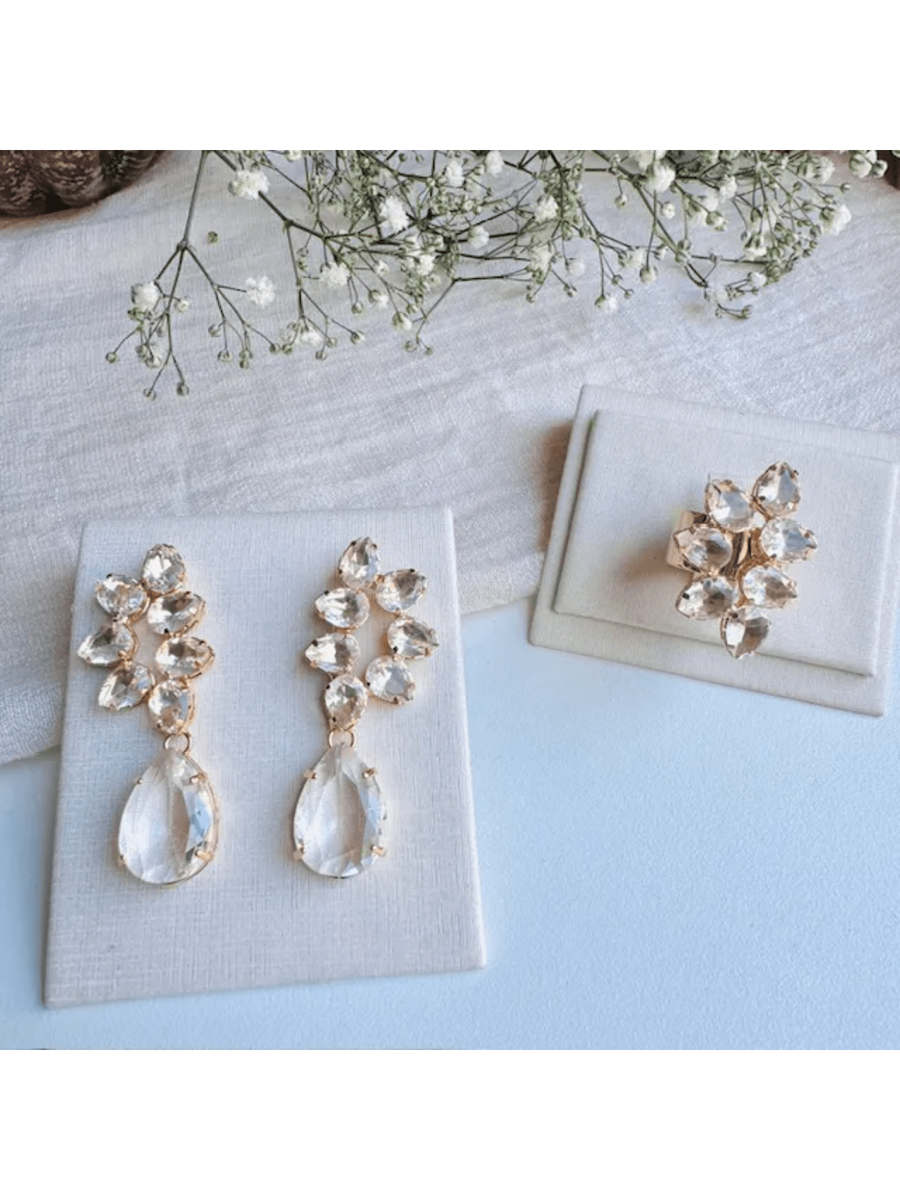 KIT ANEL REGULÁVEL E BRINCO DE ZIRCÔNIA Cristal WALL BANHO DOURADO Cor:cristal