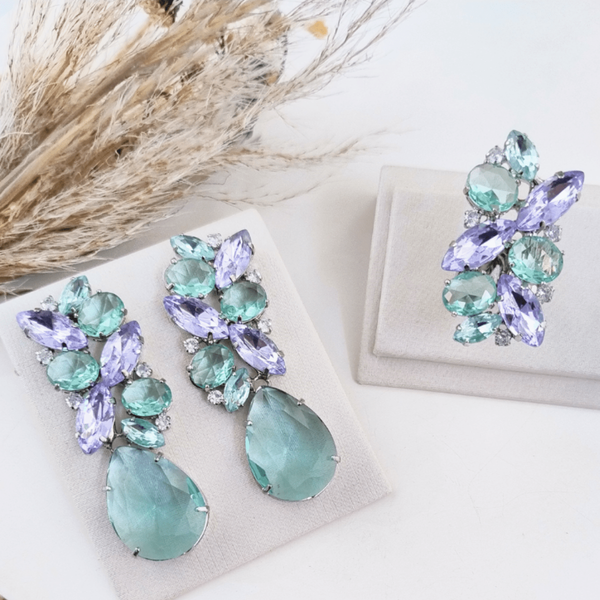 KIT ANEL COM BRINCO RENATA LAVANDA COM MENTA BANHO NIQUEL Cor:LAVANDA COM MENTA
