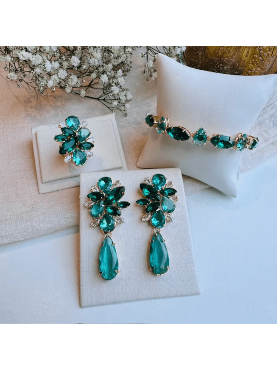 Kit Anel Regulável, Bracelete e Brinco Liz Tons de Esmeralda Cor:TONS DE VERDE